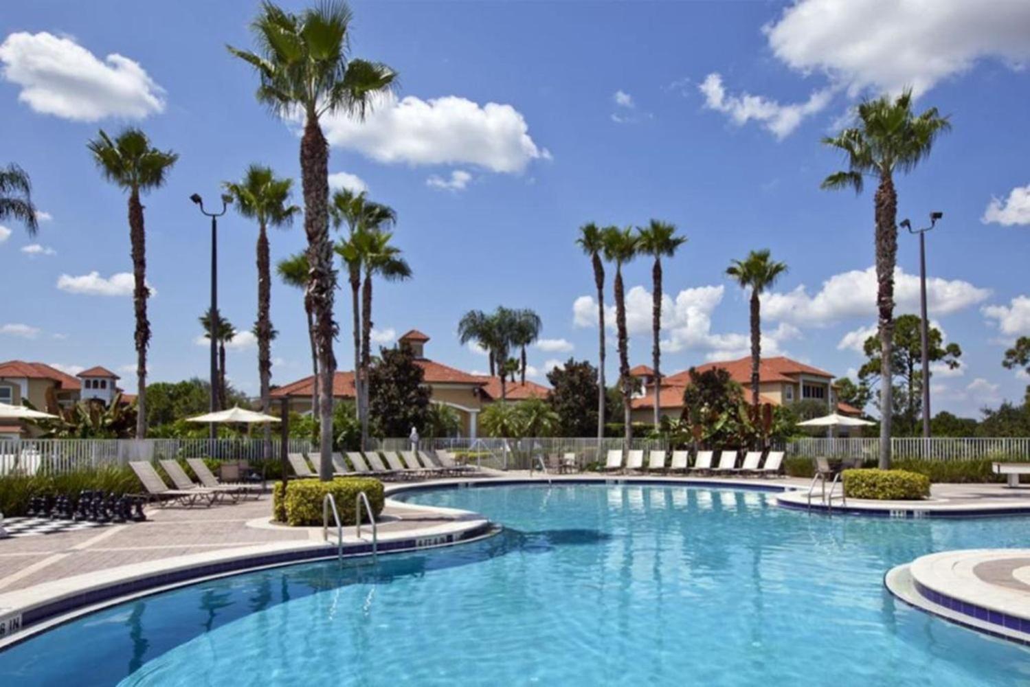 See All Of Port Lucie In This Resort Amenities 2Bd Condo With Resort Amenities Carlton Exterior photo